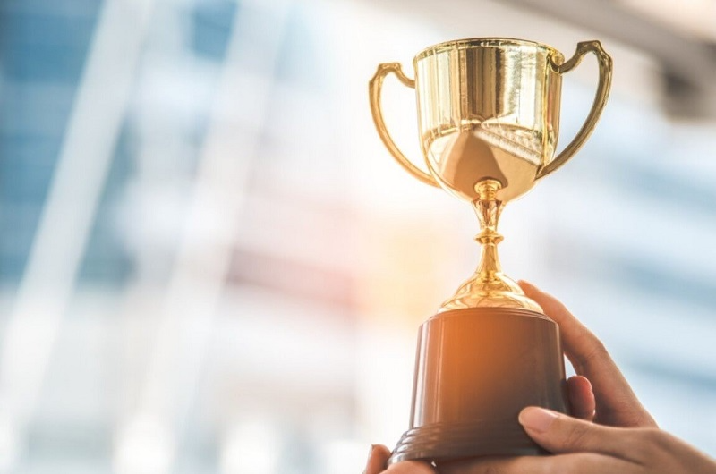 Đăng ký tài khoản và xác minh thông tin Đăng ký tài khoản và xác minh thông tin